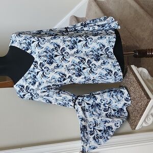 White House Black Market Blouse Size 4